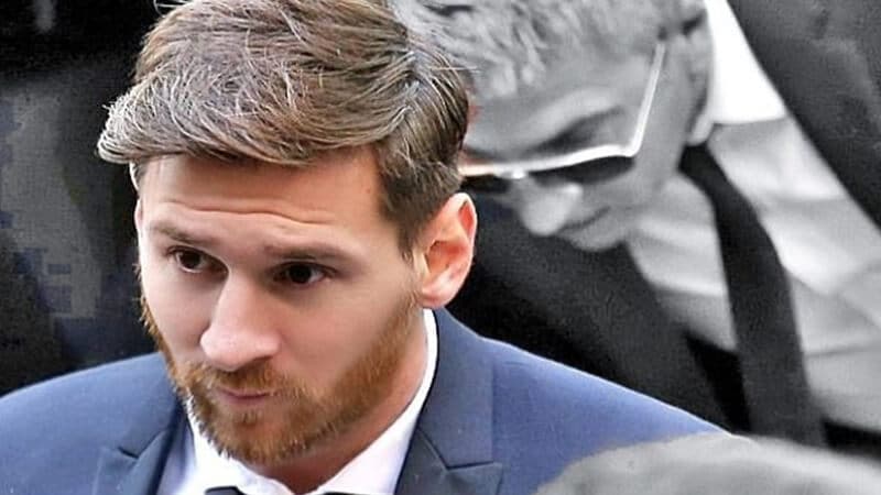 Tin tức về Messi - Leo trong bộ vest