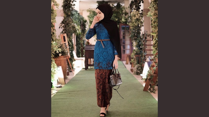 Model model kebaya modern - Kebaya hijab kondangan