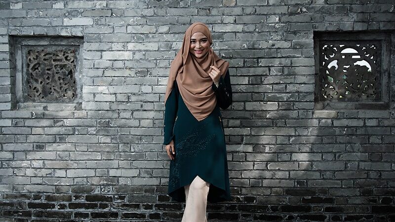Tutorial Hijab Pashmina Simple - Pashmina Coklat