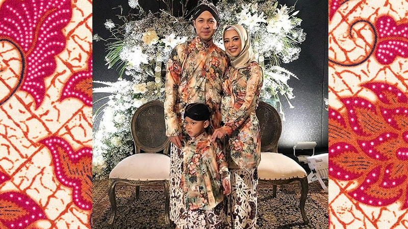 Model Baju Batik Wanita Lengan Panjang - Batik Resleting Depan