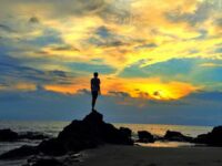wisata pantai senggigi lombok - sunset