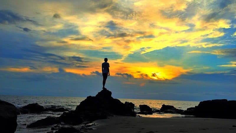 wisata pantai senggigi lombok - sunset