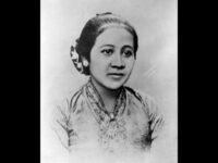 Biografi RA Kartini Lengkap - RA Kartini