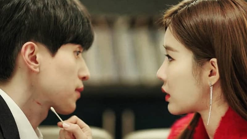 Drama Korea Touch Your Heart - Yoo In Na dan Lee Dong Wook