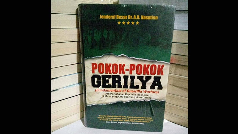 Biografi Abdul Haris Nasution - Buku Gerilya