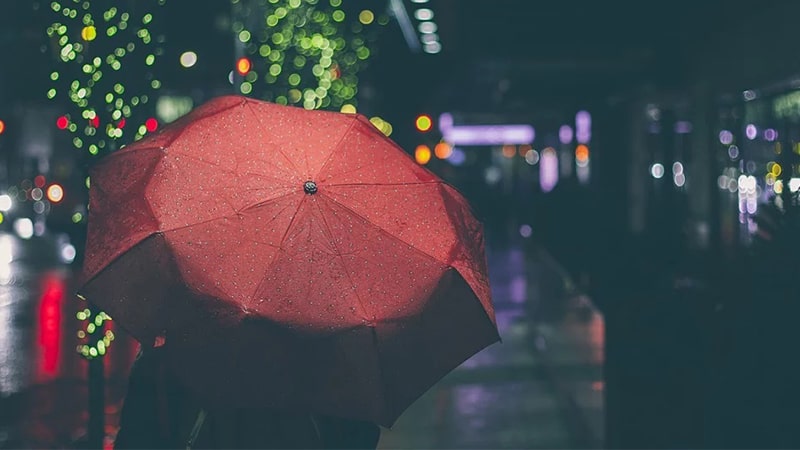 Kata-Kata tentang Hujan - payung merah