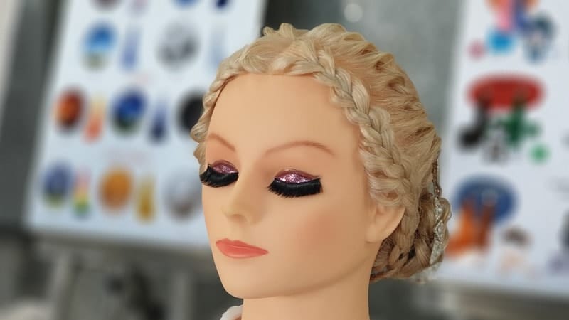 Makeup Barbie