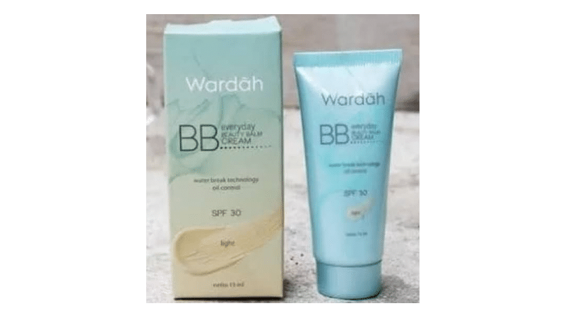(gambar 1) Wardah Everyday BB Cream Light