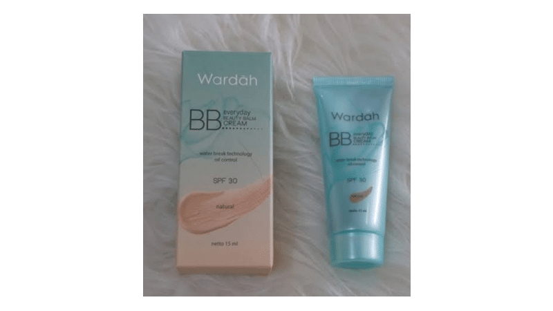 (gambar 2) Wardah Everyday BB Cream Natural