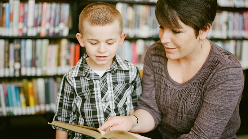 Kata Motivasi Buat Anak Laki-Laki - Mengajari Membaca